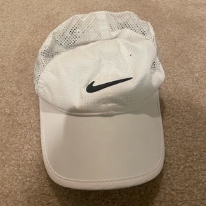 nike golf/tennis hat